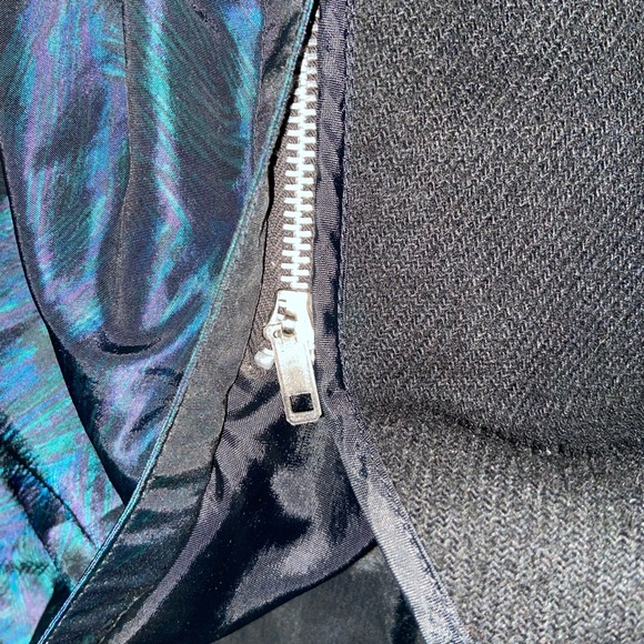 Trench coat iridescent look zip out lining sz 12 as is but can’t find flaw - Picture 6 of 7